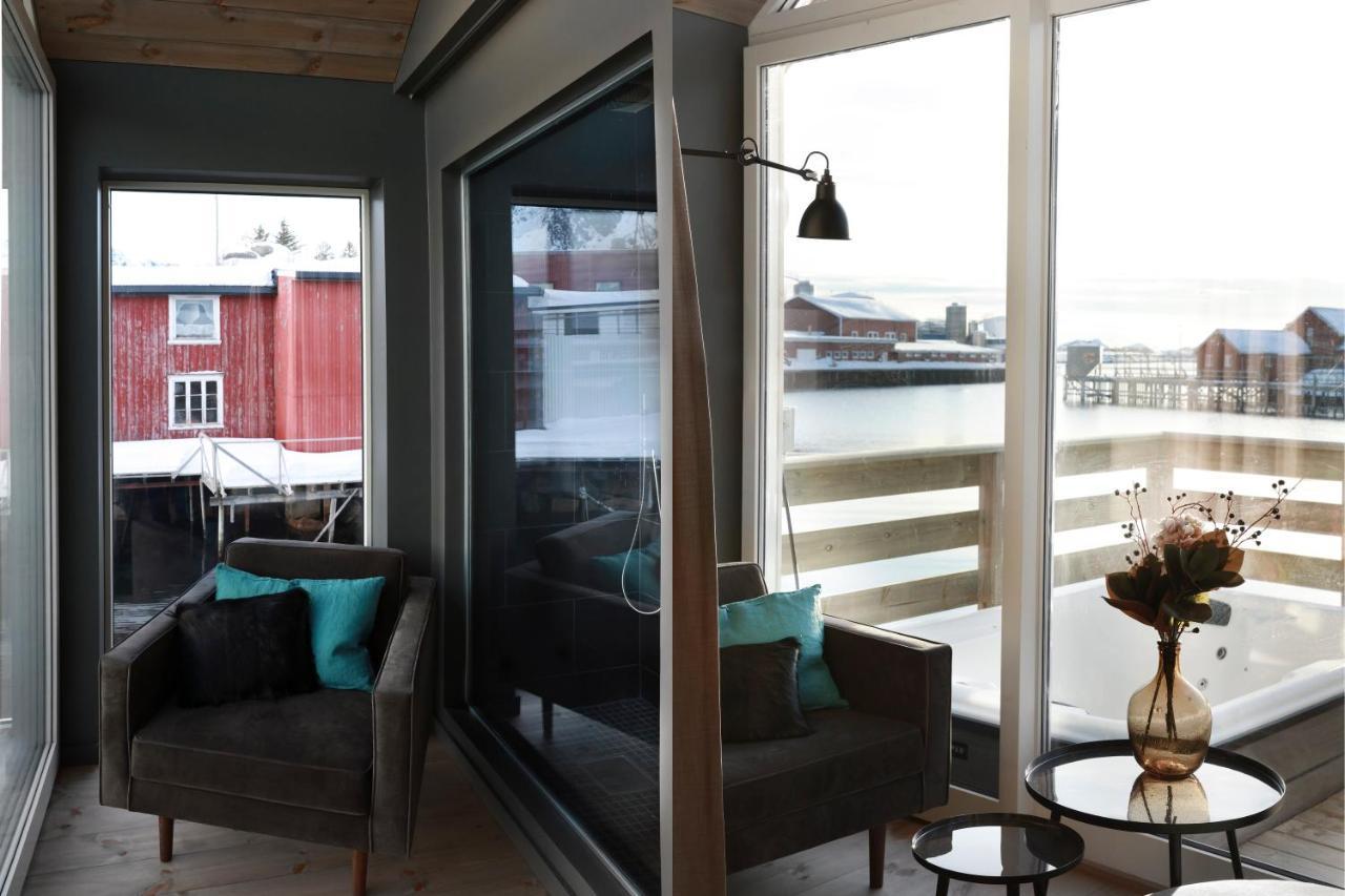 Solsiden Brygge Rorbuer Hotel Ballstad Exterior photo